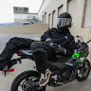 Meet your Posher, Leilani